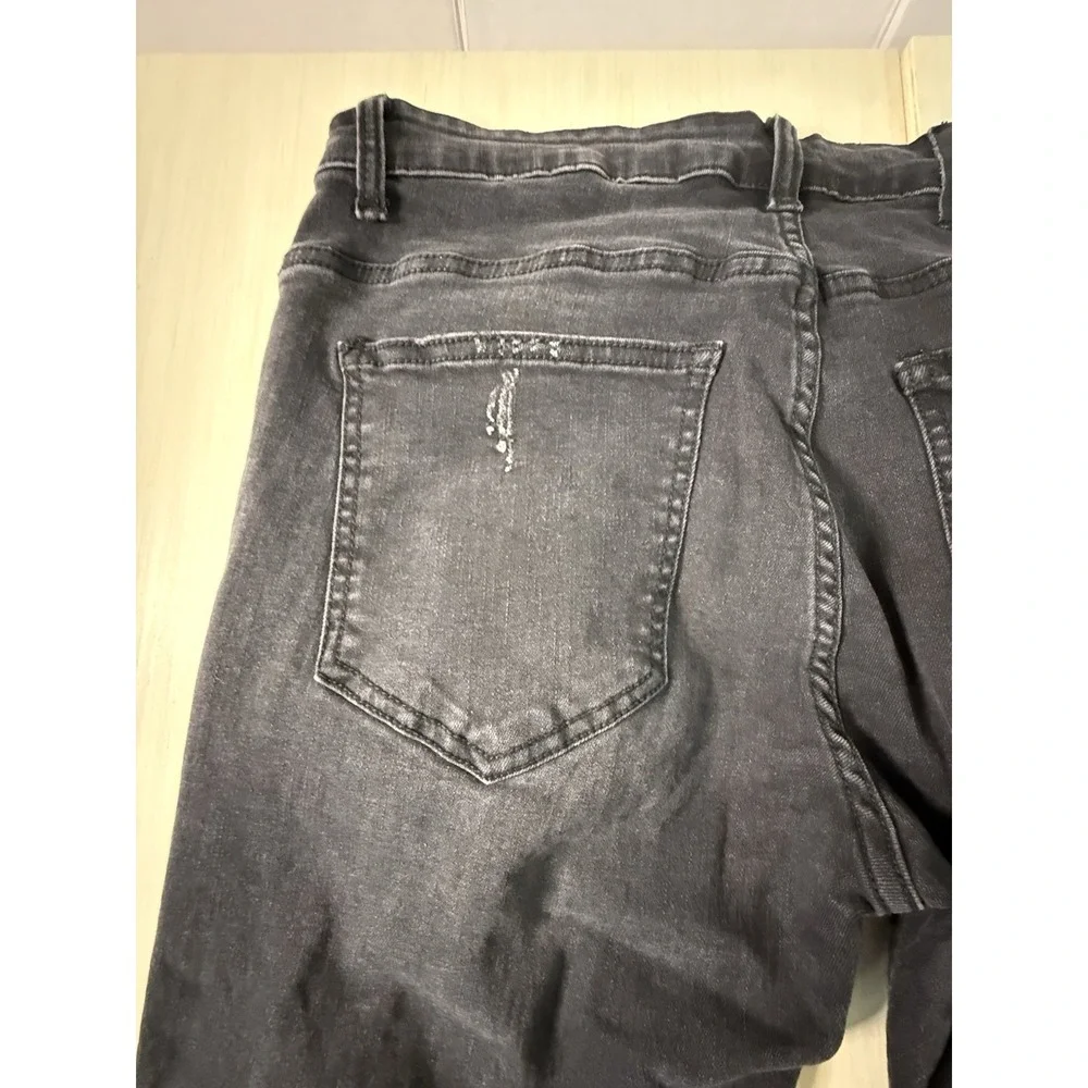 RECKLESS Men's Distressed Slim Straight Jeans Black Denim 5-Pocket Button Zip